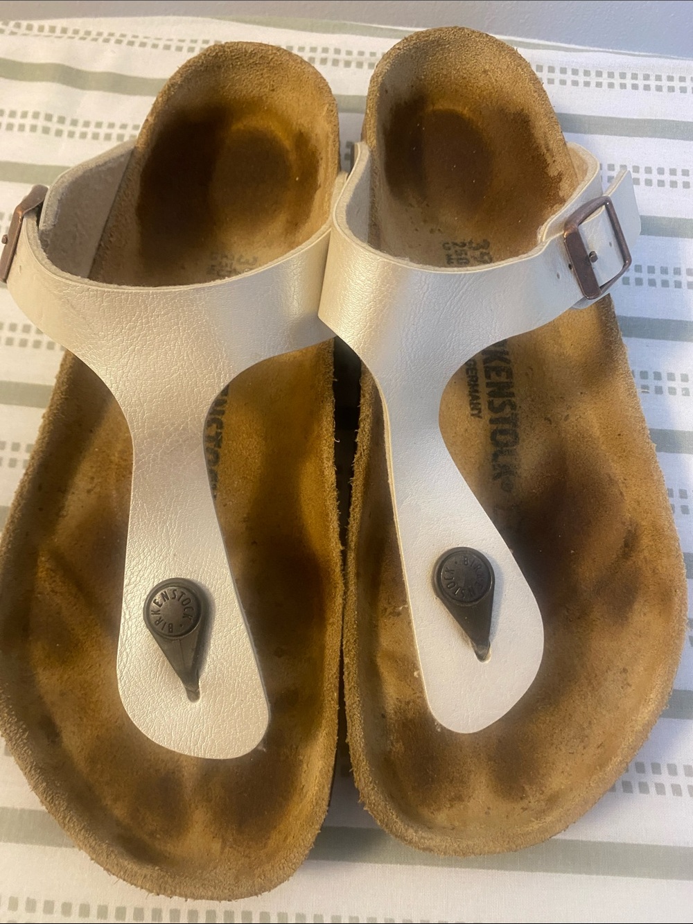 Birkenstock Gizeh Thong Sandals - beige